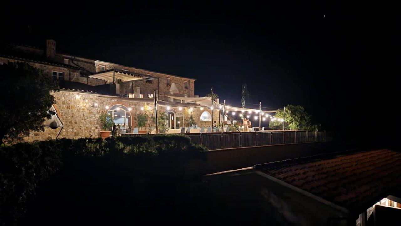 Vin Hotel - Wine Resort And Agriturismo Montieri Экстерьер фото
