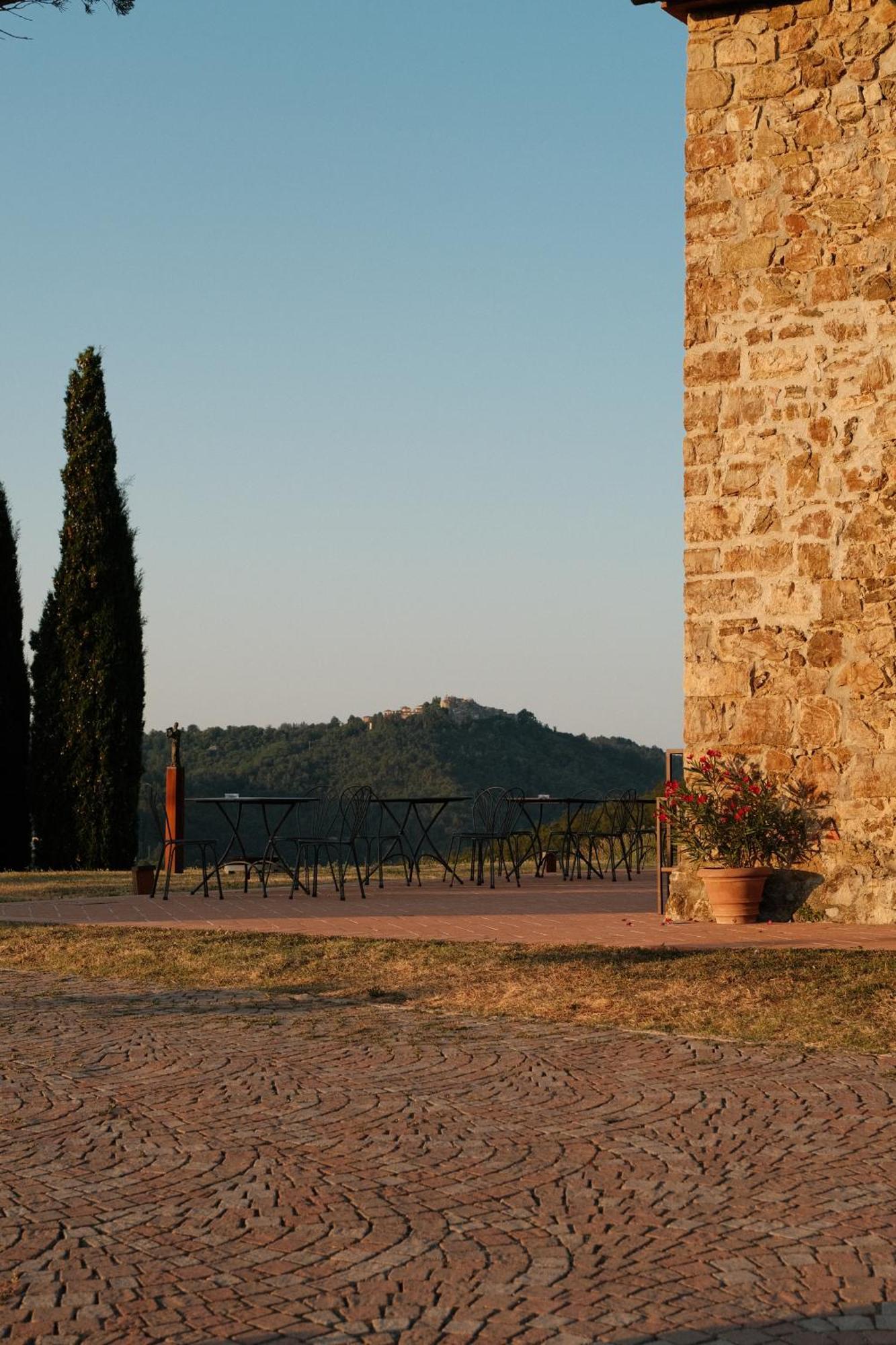 Vin Hotel - Wine Resort And Agriturismo Montieri Экстерьер фото